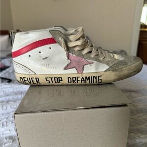 LIGHTLY WORN GOLDEN GOOSE SNEAKERS